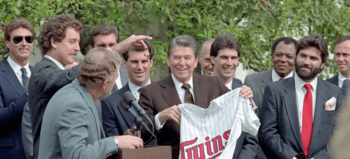 President Reagan and 1987 Twins