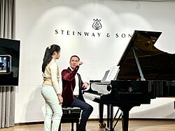 Prof. Giorgi Latso conducting the masterclasses in Steinway & Sons, Shanghai