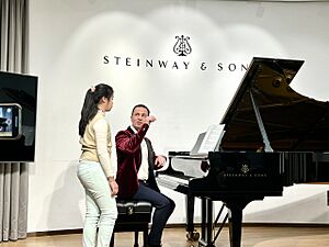 Prof. Giorgi Latso conducting the masterclasses in Steinway & Sons, Shanghai
