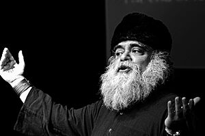 Ranjon Ghoshal as Tagore