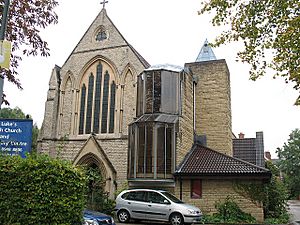 St Luke's church, Kew - west end - geograph.org.uk - 1526467.jpg