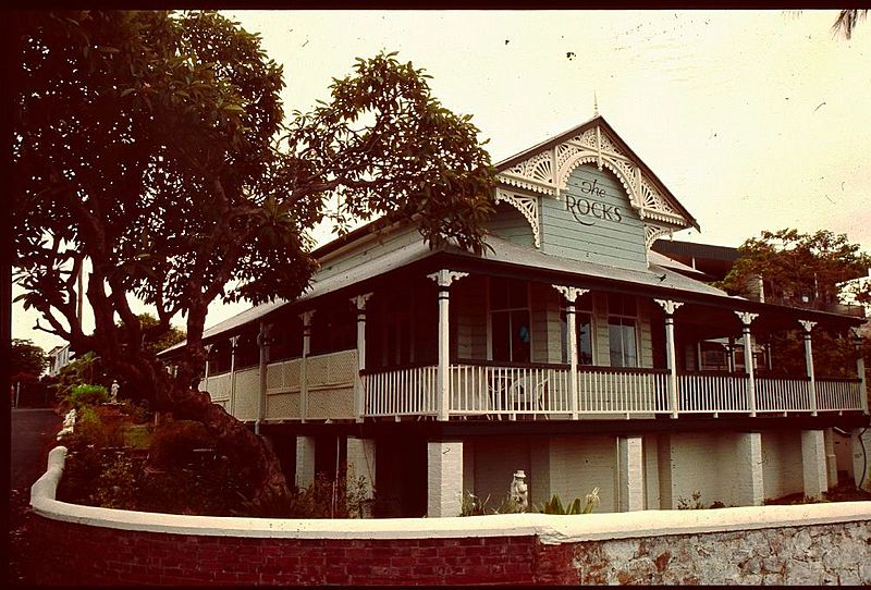 The Rocks Guesthouse, 2004