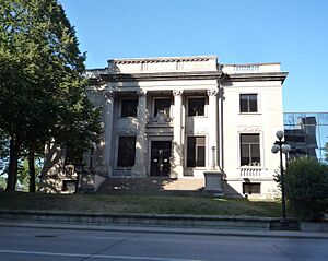 2009-0711-EauClaire-CH