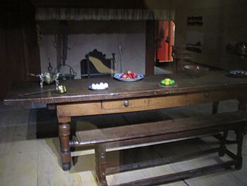 Dining table in Brooklyn, c. 1664 IMG 3837