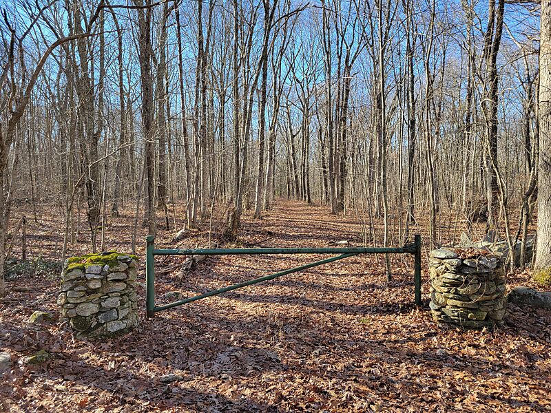 Image Hopemead State Park entrance, Bozrah CT