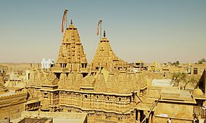 Jain temples, Jaisalmer Fort - panoramio (cropped)