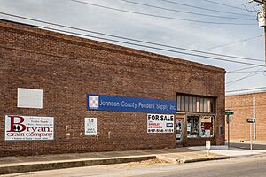 Johnson County Feeders Supply (1 of 1)
