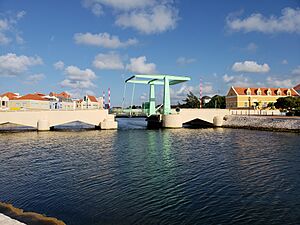 Kon. Wilhelmina brug over the Waaigat