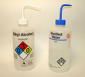 Lab wash-bottles water EtOH.jpg