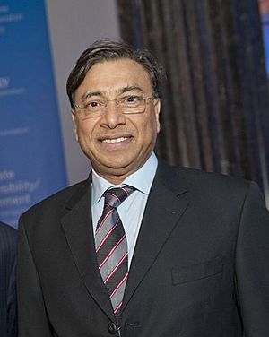 Lakshmi Mittal Wife, Daughter, Son, Son-in-law