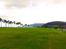 Māʻili-Beach-Park-looking-northwest