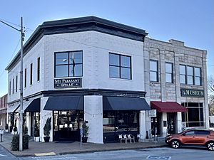 Mount Pleasant Grille and museum
