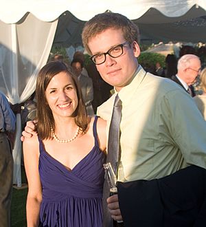 Sarah Urist Green and John Green in 2008 (2756148000) (cropped)
