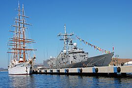 Sea Cloud & TCG Gemlik (F-492)