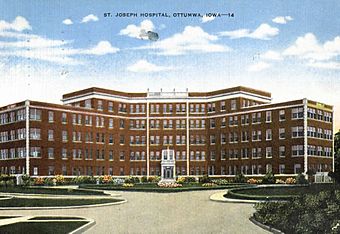 St. Joseph Hospital, Ottumwa, Iowa.JPG
