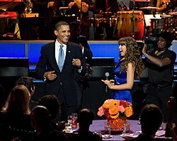 Thalia and Barack Obama cropped