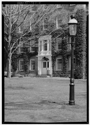 VIEW OF FRONT ENTRANCE - Princeton Theological Seminary, Mercer Street, Princeton, Mercer County, NJ HABS NJ,11-PRINT,18A-4