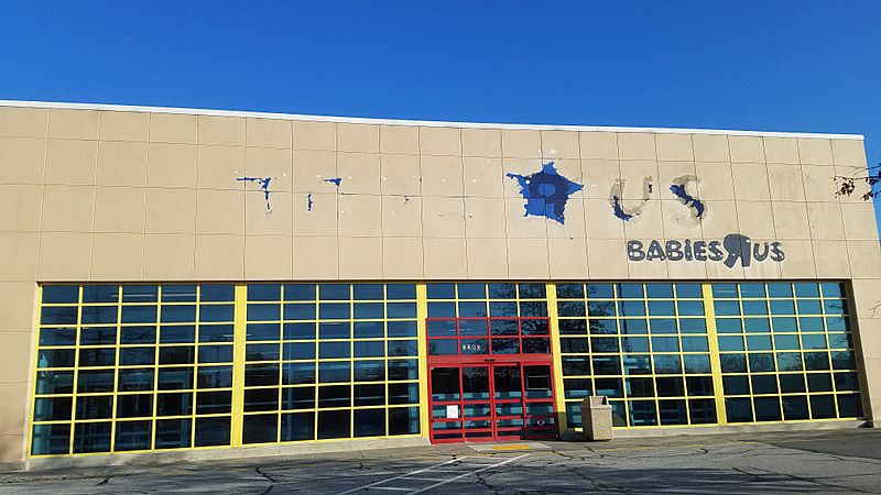 babies r us square one
