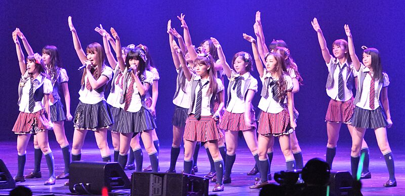 Ax10akb18 (cropped)