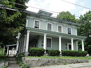 Brown-Maynard House, Lowell, MA - DSC00090