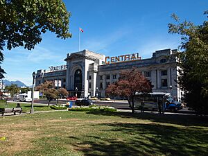 CN Rail Station - VIA Rail Station