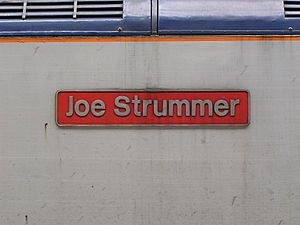 Class 47 Brush Type 4 47828 'Joe Strummer' nameplate, Darlington Bank Top 29.06.2009 P6290002 (10192860966)