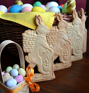 Easter Bunnies (5625568820).jpg