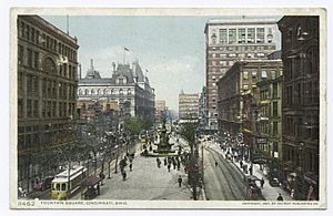 Fountain-square-1907