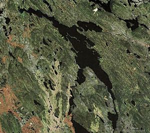 Lac Brûlé (Labrador-Québec).jpg