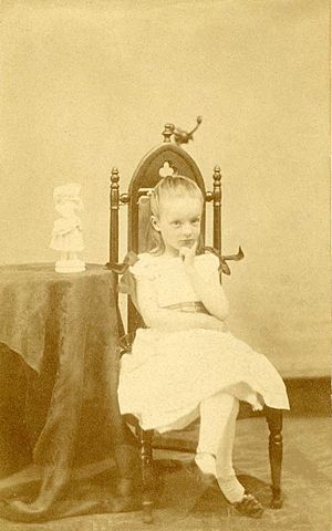 Margaret Sybella Brown, 7 years old