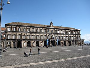 Napoli - Palazzo Reale19