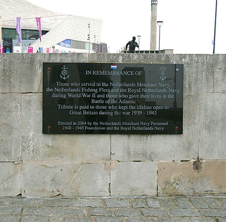 Netherlands Merchant Navy plaque, Pier Head