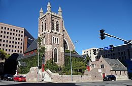 St Paul Episcopal Church Des Moines IA.jpg