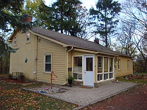 Timothy Street House, Mississauga - IDM 15499