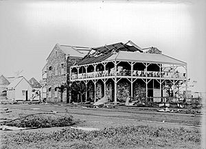 Vic Hotel 1897 cyclone damaged