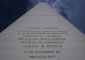Buenos Aires - Obelisco (fachada oeste) - 20061212a