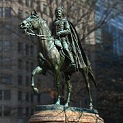 Casimir Pulaski statue