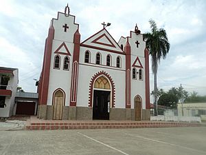 Iglesia de San Bernardo del Viento.jpg
