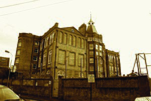 Kenmont Primary School, College Park, Kensal Green