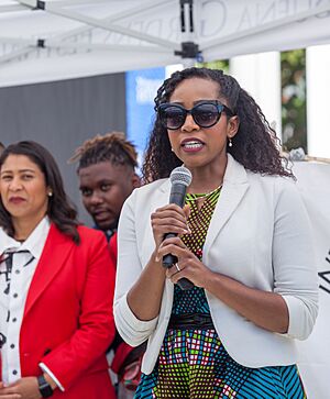 Malia Cohen at Indigenous Peoples' Day SF 20181008-5078