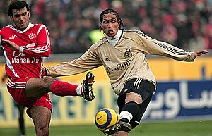 Persepolis VS Bayern Munich in 13 January 2006 4