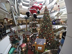 Shopping christmas tree