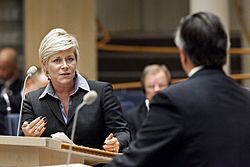 Siv Jensen debatterar under Nordiska radets session i Stockholm 2009