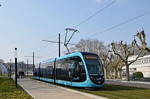 CAF Urbos 3 n°812 GINKO République