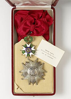 Franse ridderorde (Legion d'Honneur), ontvangen door Willem Drees, NG-2003-50.jpg