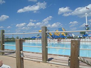 Hurricane Harbor Wave Pool (2681391758)