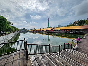 Lotus Tower Floating Market-Colombo Srilanka-Andres Larin