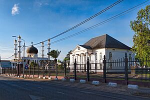 Neveh Shalom Synagogue and Mosque Keizerstraat