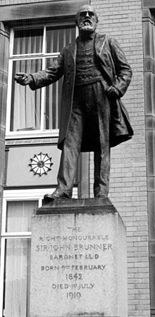 Northwich - John Brunner Statue