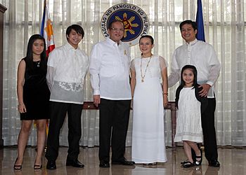 President Aquino with Grace Poe-Llamanzares and family